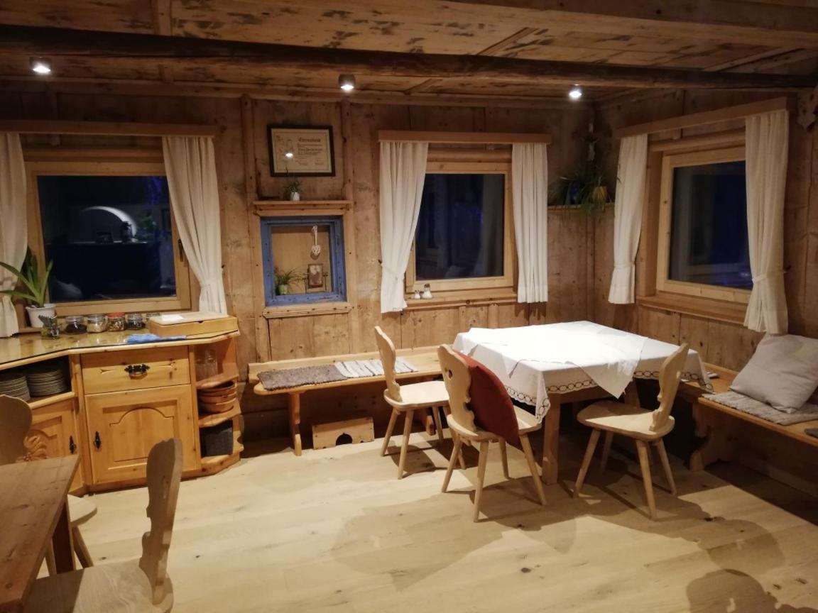 Landhaus Loberbauer Bed and Breakfast Tux Εξωτερικό φωτογραφία